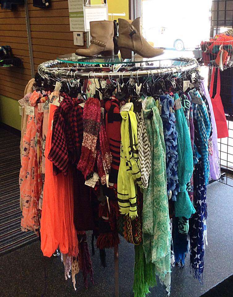 Platos Closet Indianapolis | 9391 E Washington St, Indianapolis, IN 46229, USA | Phone: (317) 895-1930