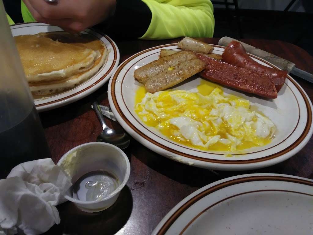 White Horse Diner | 5408 W Lincoln Hwy, Thomasville, PA 17364, USA | Phone: (717) 792-0864