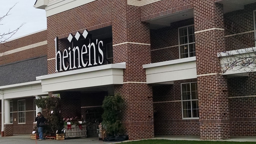 Heinens Grocery Store | 10049 Darrow Rd, Twinsburg, OH 44087, USA | Phone: (330) 405-5700