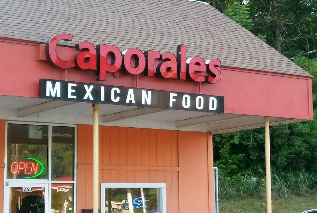 Caporales Mexican Food LLC | 1260 Merriam Ln, Kansas City, KS 66103 | Phone: (913) 677-6610