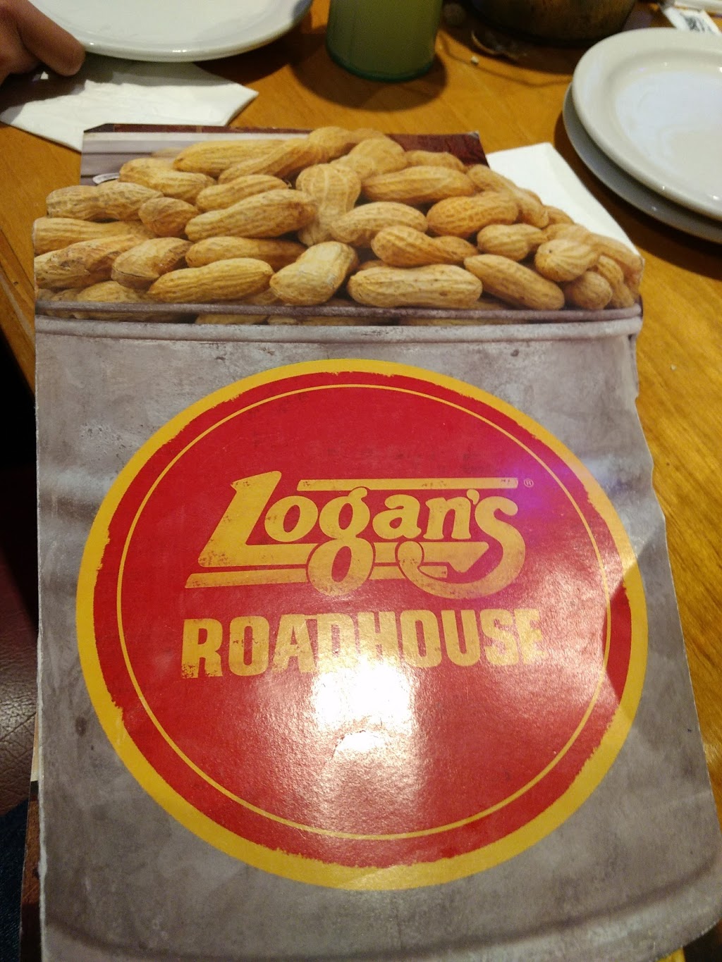 Logans Roadhouse | 3720 Stone Creek Blvd, Cincinnati, OH 45251, USA | Phone: (513) 923-3700