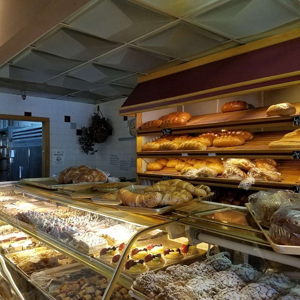 LAffaire Bake Shoppe | 312 Rues Ln, East Brunswick, NJ 08816 | Phone: (732) 390-1717