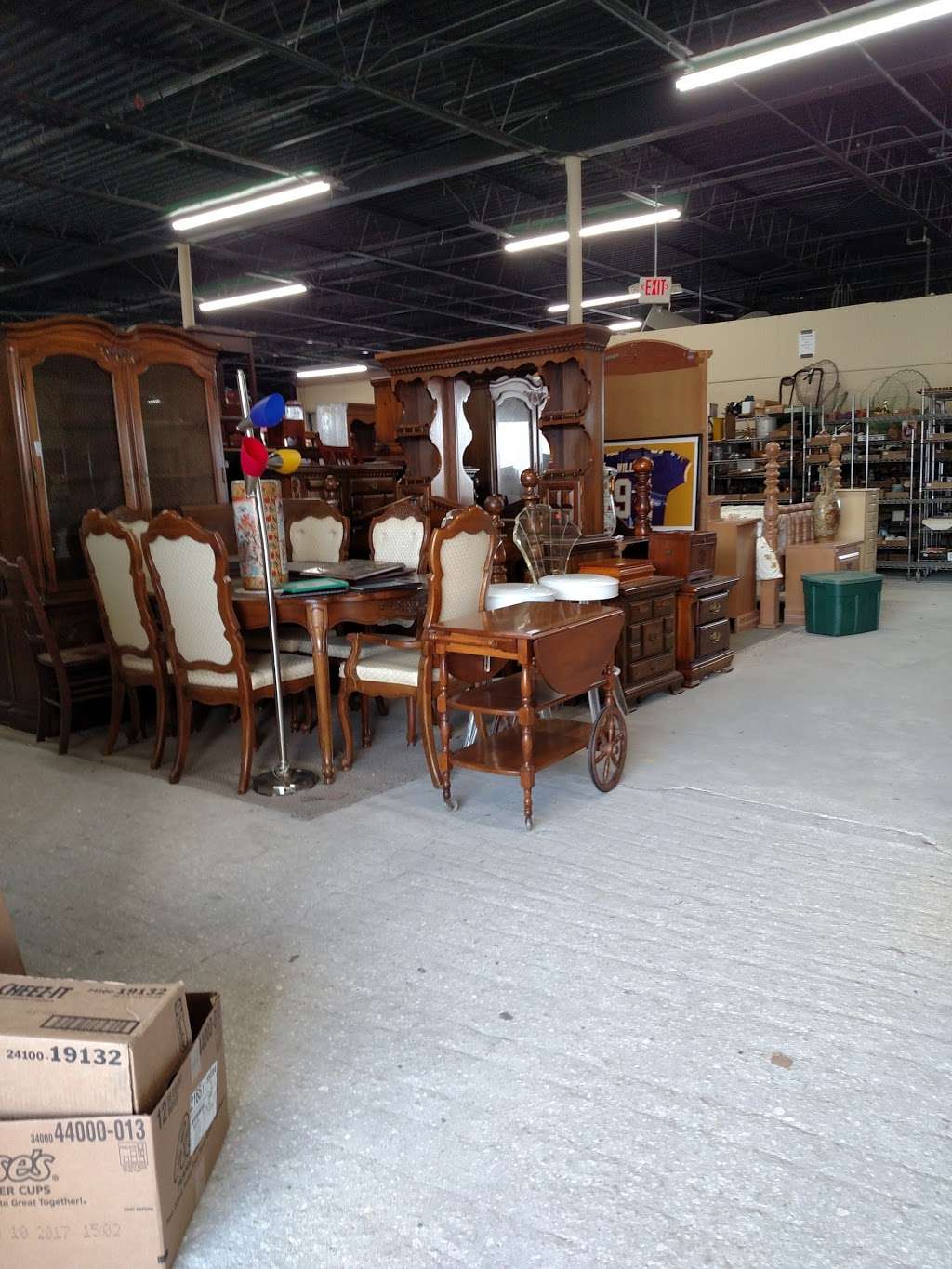 Berners Furniture & Antiques | 1492 Jacobs Rd, DeLand, FL 32724, USA | Phone: (386) 738-8899