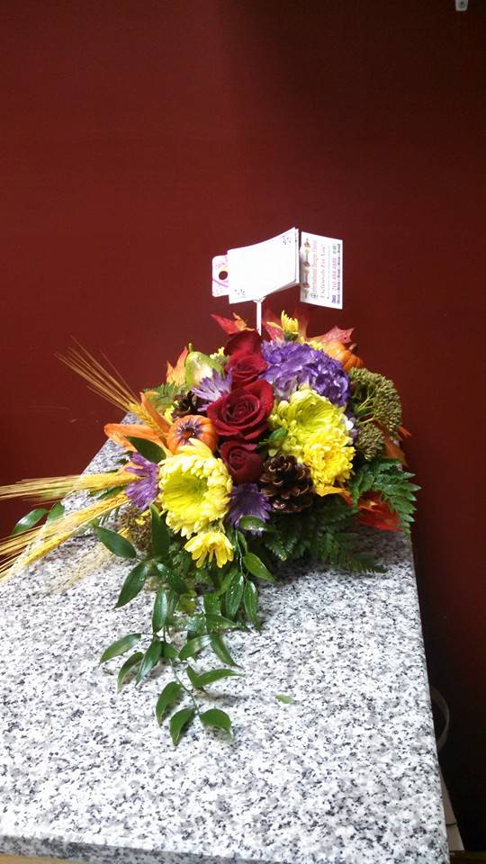 International Designs Florist | 1020 Goshen Ave, Fort Wayne, IN 46808, USA | Phone: (260) 484-4888