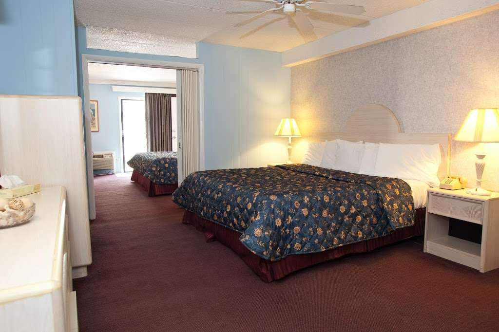 Adventurer Oceanfront Inn | 5401 Ocean Ave, Wildwood, NJ 08260, USA | Phone: (609) 522-0029