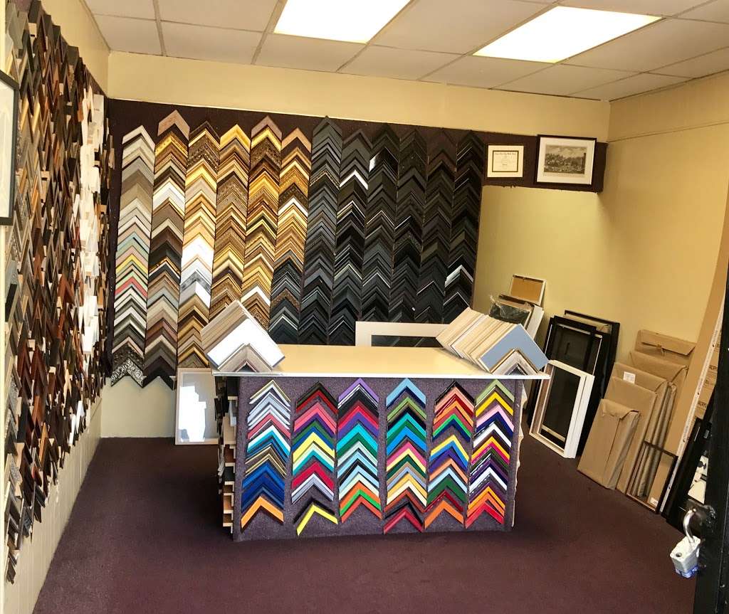 Silverlake Custom Frame | 2917 Sunset Blvd, Los Angeles, CA 90026, USA | Phone: (323) 661-6934