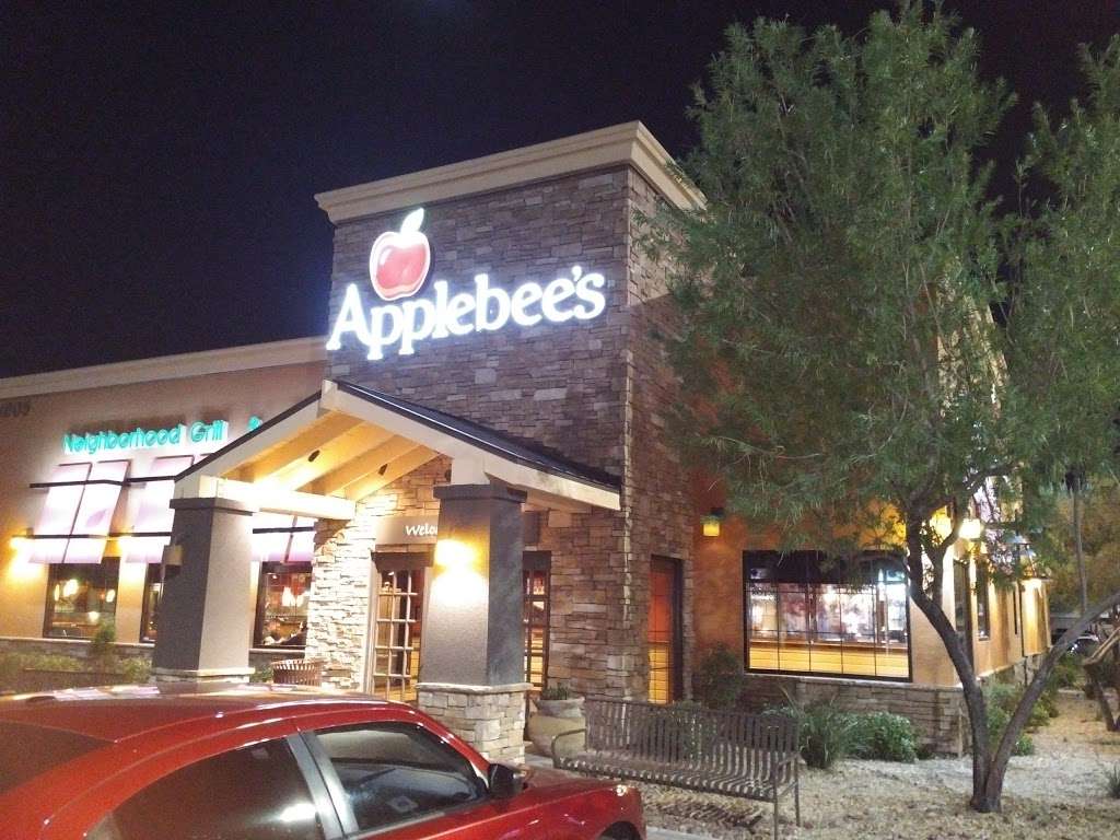 Applebees Grill + Bar | 4605 W Charleston Blvd, Las Vegas, NV 89102, USA | Phone: (702) 870-5973