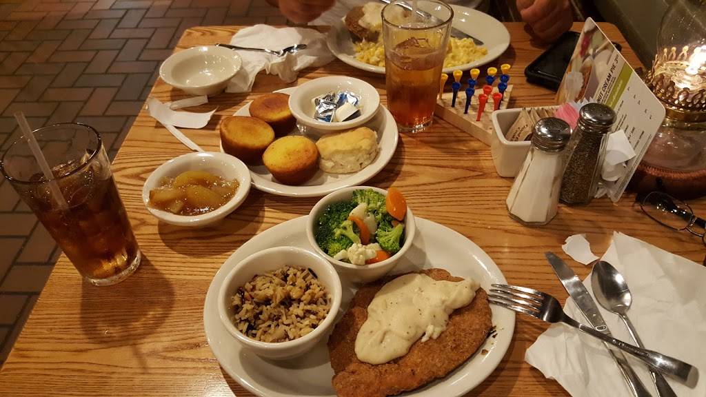 Cracker Barrel Old Country Store | 4323 Sidco Dr, Nashville, TN 37204, USA | Phone: (615) 331-6733