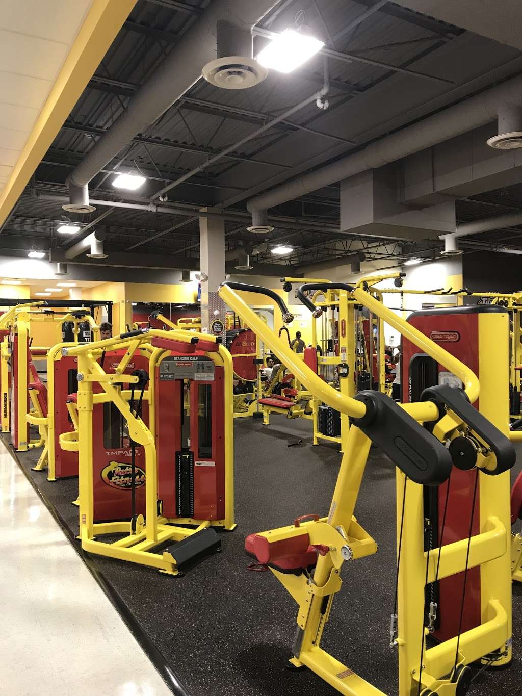 Retro Fitness | 1581 US-202, Pomona, NY 10970, USA | Phone: (845) 364-9110