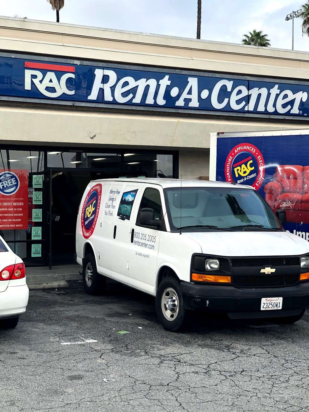Rent-A-Center | 111 W Pacific Coast Hwy g, Wilmington, CA 90744, USA | Phone: (310) 834-2900