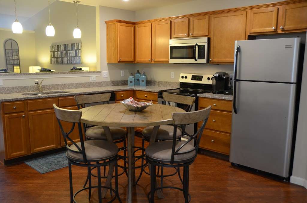 Redwood Whitestown | 5804 Hemlock Drive, Whitestown, IN 46075, USA | Phone: (833) 375-6066