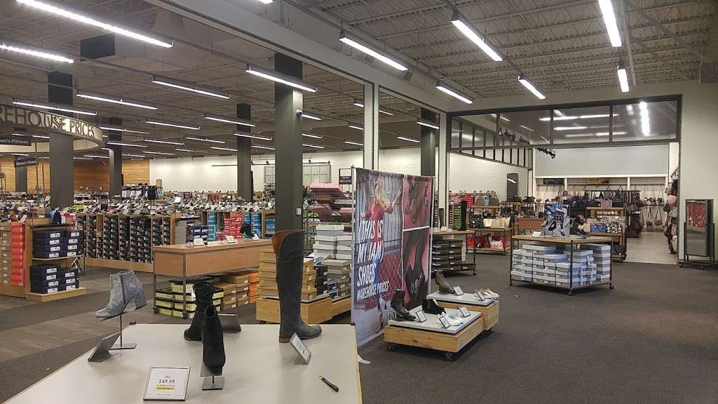 DSW Designer Shoe Warehouse, 113 Mill 