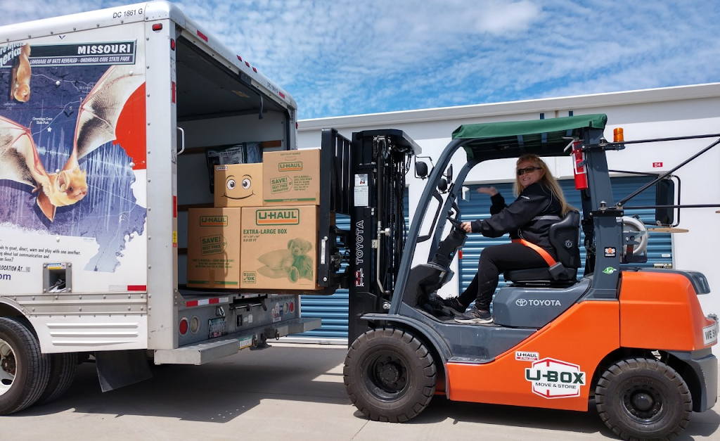 U-Haul Moving & Storage of North Lincoln | 1930 Fletcher Ave, Lincoln, NE 68521 | Phone: (402) 488-1930