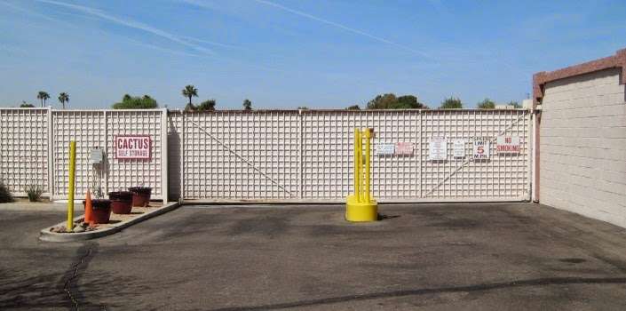 Cactus Self Storage | 12160 N 59th Ave, Glendale, AZ 85304 | Phone: (623) 487-1667