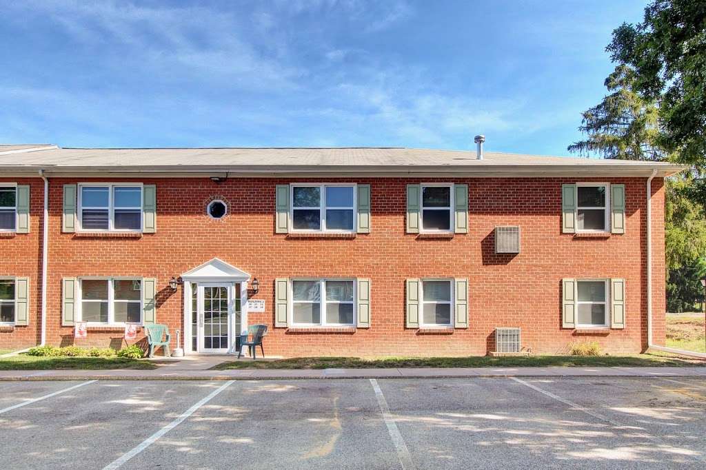 Cold Springs Apartments | T-70 Pavillion Dr, Manchester, PA 17345, USA | Phone: (717) 296-1120