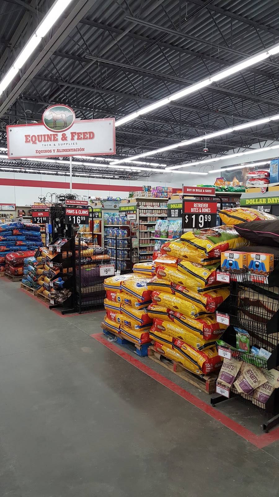 Tractor Supply Co. | 789 N 99th Ave, Tolleson, AZ 85353, USA | Phone: (623) 478-5439