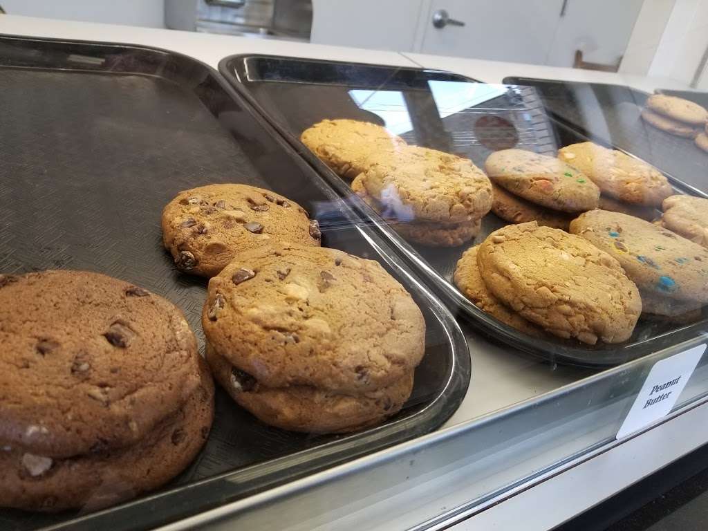 The Famous 4th Street Cookie Company | 4177 Ridge Ave, Philadelphia, PA 19129, USA | Phone: (215) 625-9870