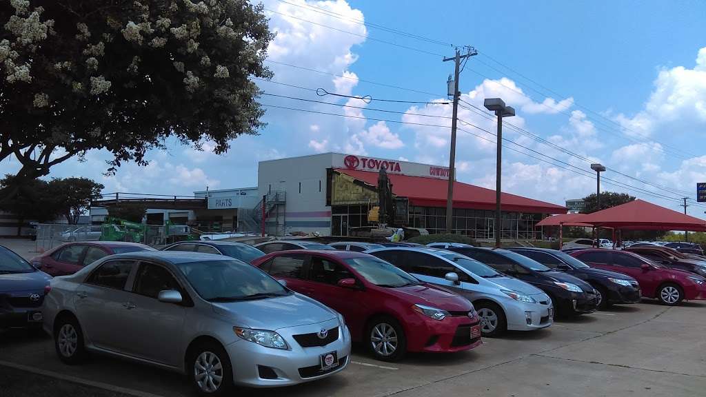 Cowboy Toyota | 9525 E R L Thornton Fwy, Dallas, TX 75228, USA | Phone: (214) 296-4463