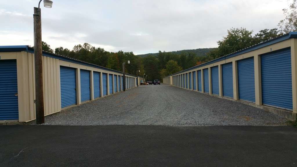 Bollingers Storage | 1324 Pine Rd, Carlisle, PA 17015, USA | Phone: (717) 486-5590