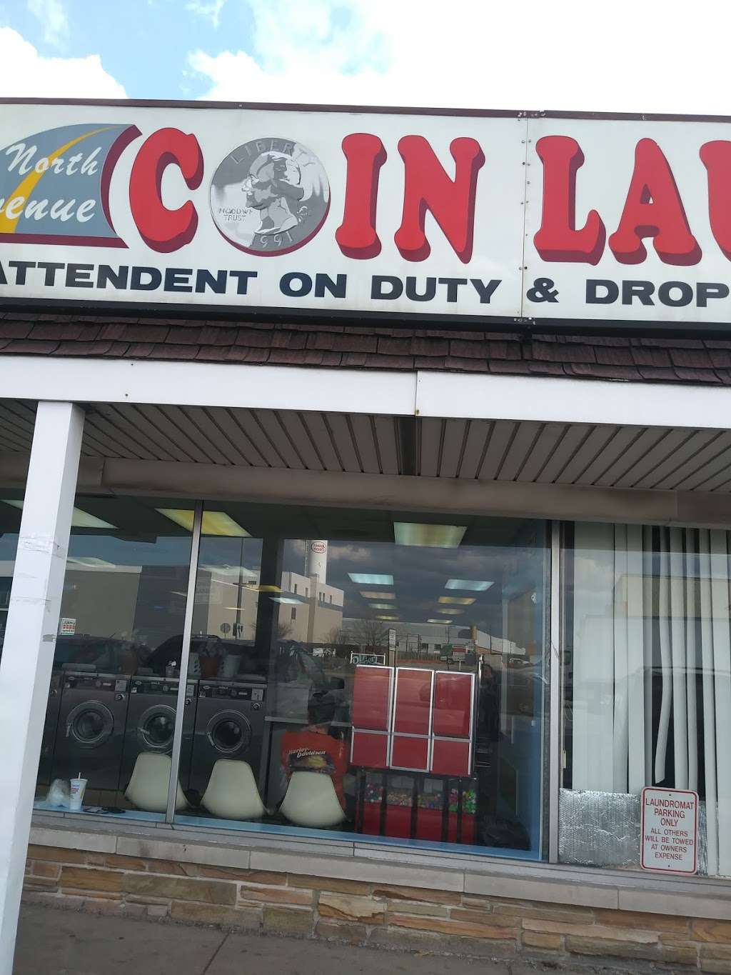 North Avenue Coin Laundry | 2160 W North Ave, Melrose Park, IL 60160, USA | Phone: (708) 681-0570