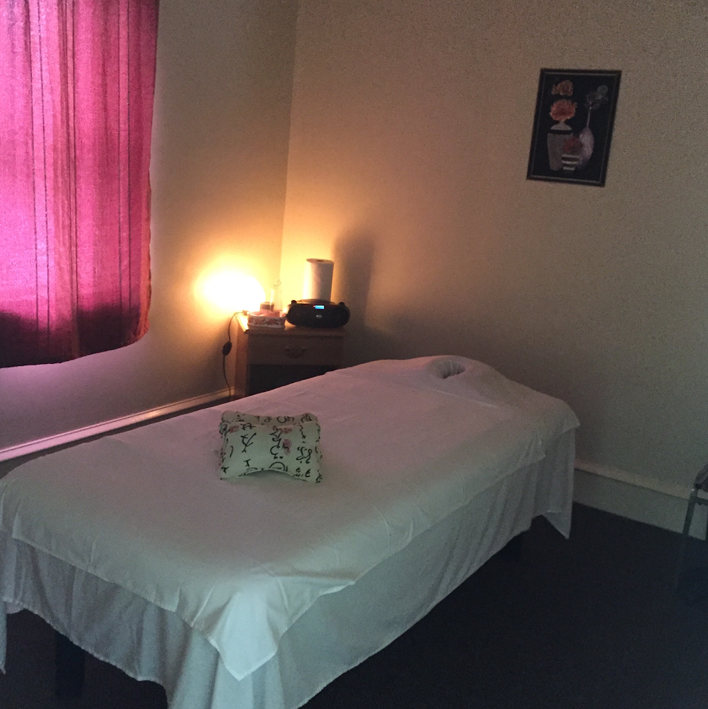 New Healing Hands | 3679 Old Easton Rd, Doylestown, PA 18902, USA | Phone: (267) 461-9065