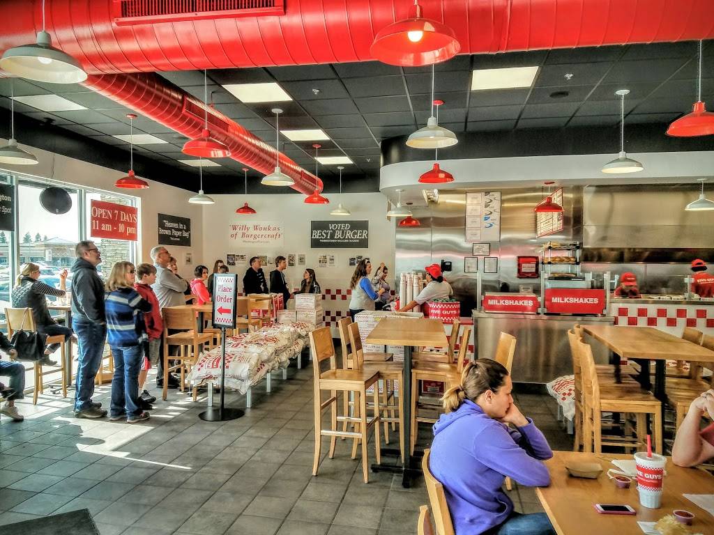 Five Guys | 1840 Herndon Ave Bldg B, Ste 105, Clovis, CA 93611, USA | Phone: (559) 321-2002