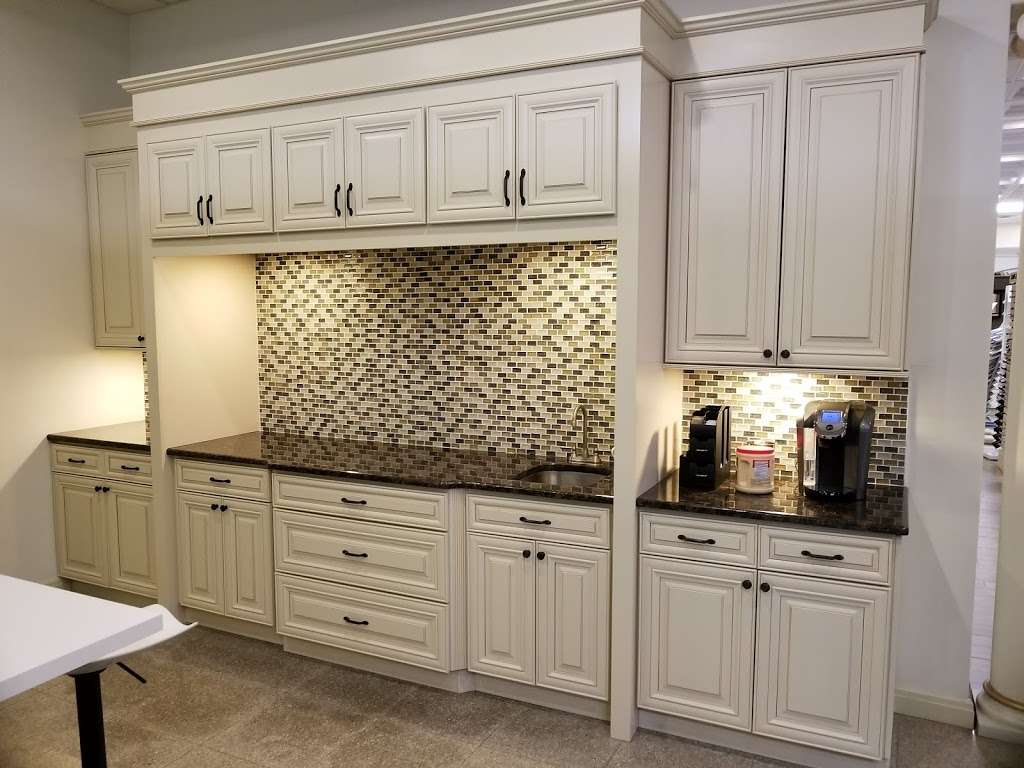 Home Cabinet Westbury | 33 Frost St, Westbury, NY 11590 | Phone: (516) 338-8887