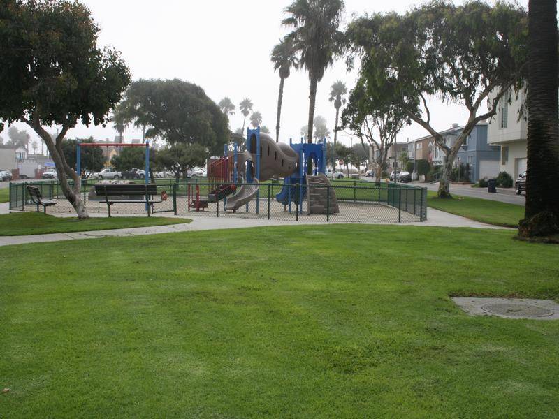 Linear Park | 17084 N Pacific Ave., Huntington Beach, CA 92649, USA | Phone: (714) 536-5486