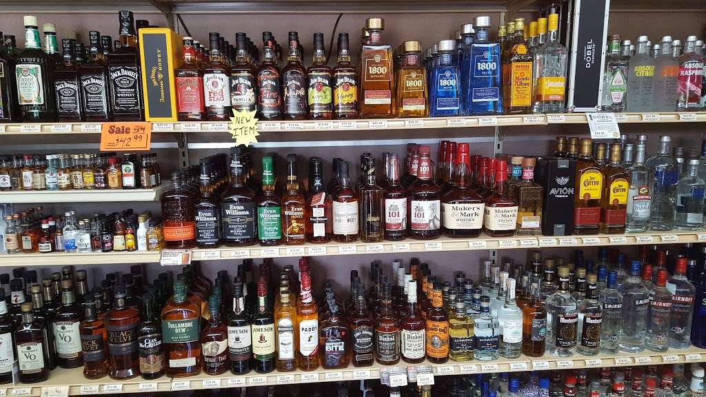 Hillside Liquors | 19119 Keep Tryst Rd, Knoxville, MD 21758, USA | Phone: (301) 834-7971