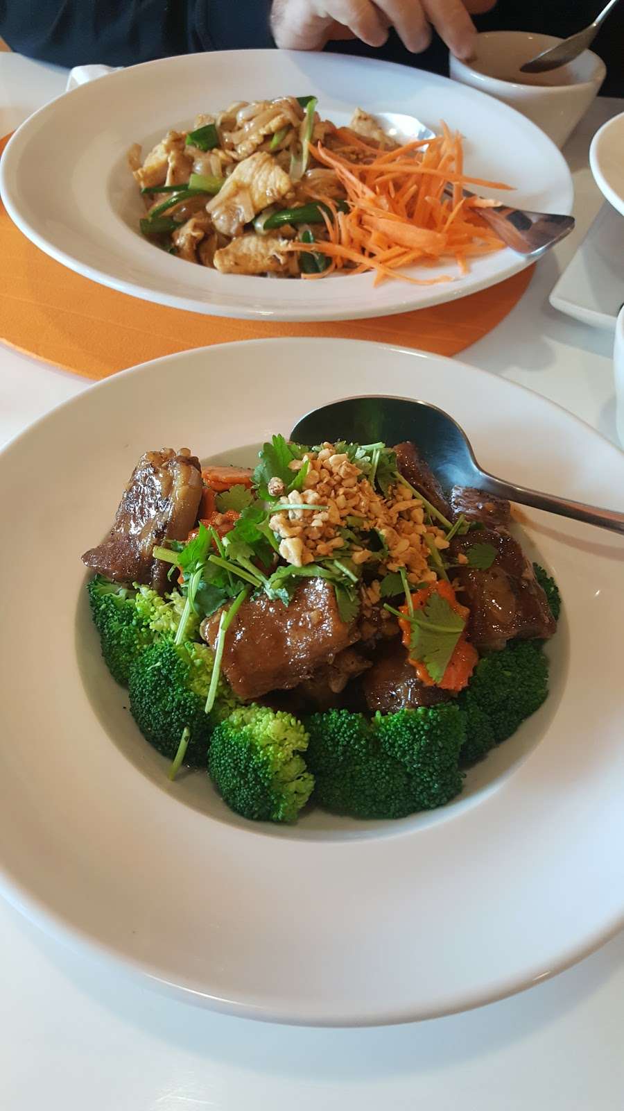 Kao Hom Thai Cuisine | 7139 Balboa Blvd, Van Nuys, CA 91406 | Phone: (818) 849-6633