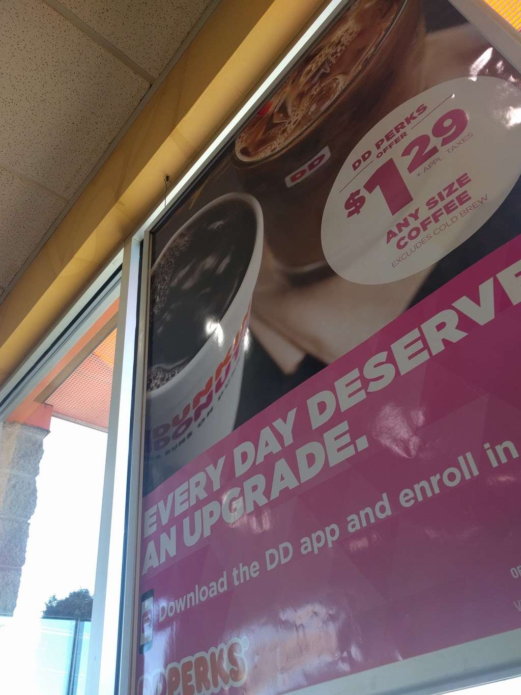 Dunkin | 1101 S Washington Ave, Scranton, PA 18505, USA | Phone: (570) 344-6259