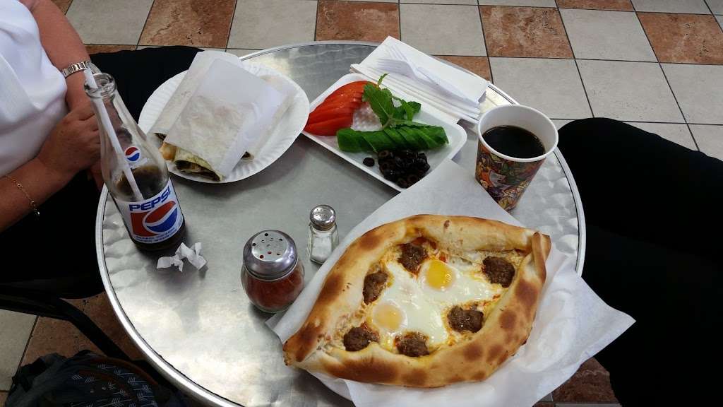 Zaatar Factory And Bakery | 2909 N Glenoaks Blvd, Burbank, CA 91504, USA | Phone: (818) 859-7353