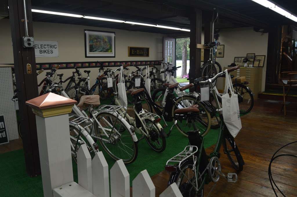 Beckys Bikes | 8404 Railroad St #1, Crystal Lake, IL 60012, USA | Phone: (815) 459-4990