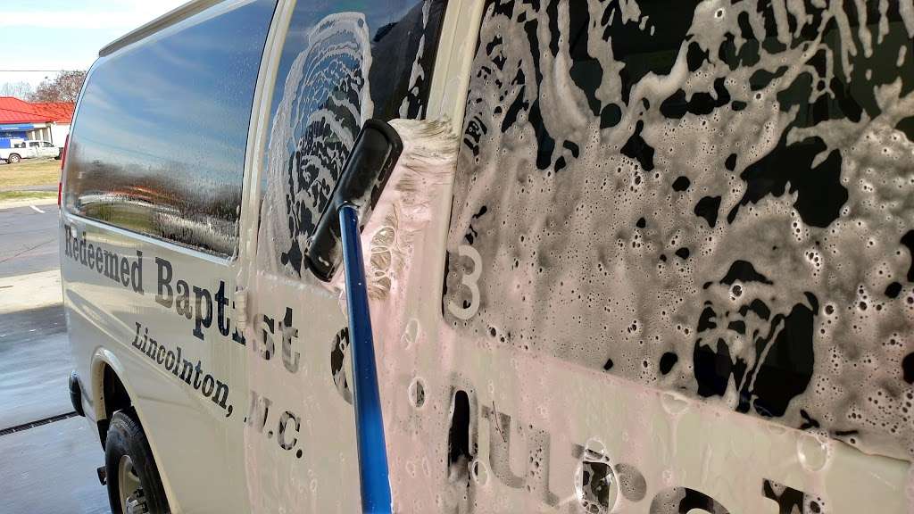 UWash It Car Wash 2210 Hartman St, Lincolnton, NC 28092, USA