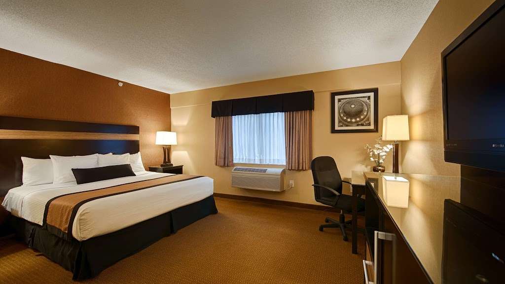 Best Western Plus Newark Airport West | 101 International Way, Newark, NJ 07114, USA | Phone: (973) 621-6200