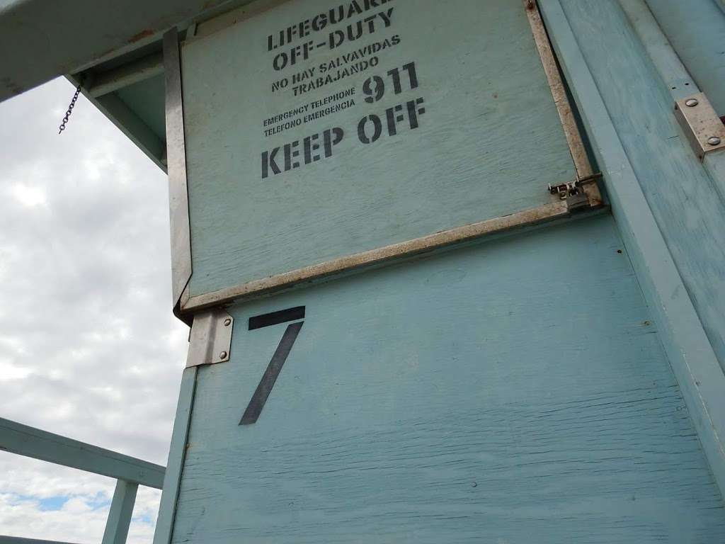 Lifeguard Tower 7 | Unnamed Road, Pacific Palisades, CA 90272, USA | Phone: (310) 394-3261