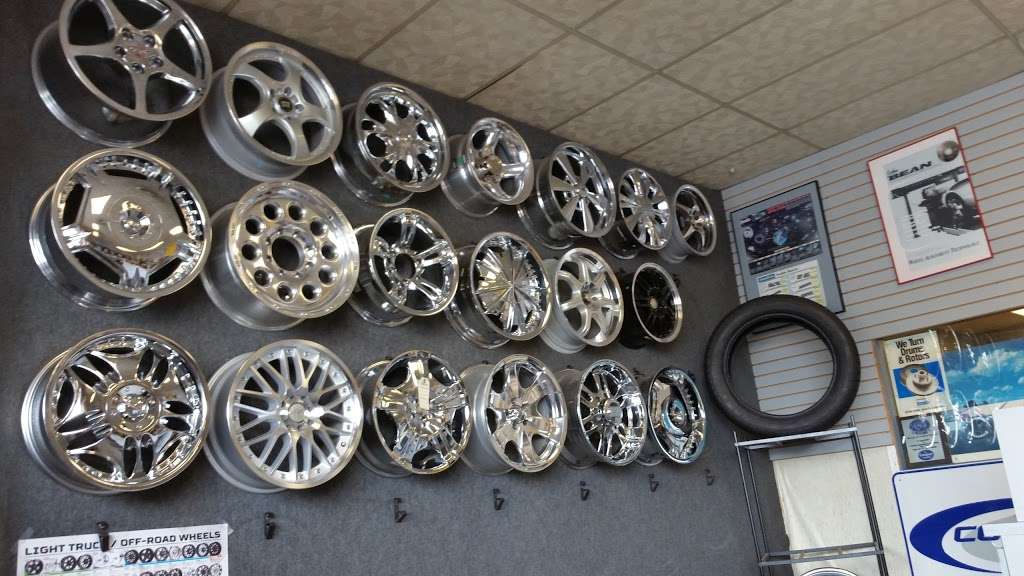 Atlantic Tire | 7307 Pulaski Hwy, Baltimore, MD 21237 | Phone: (410) 866-6400