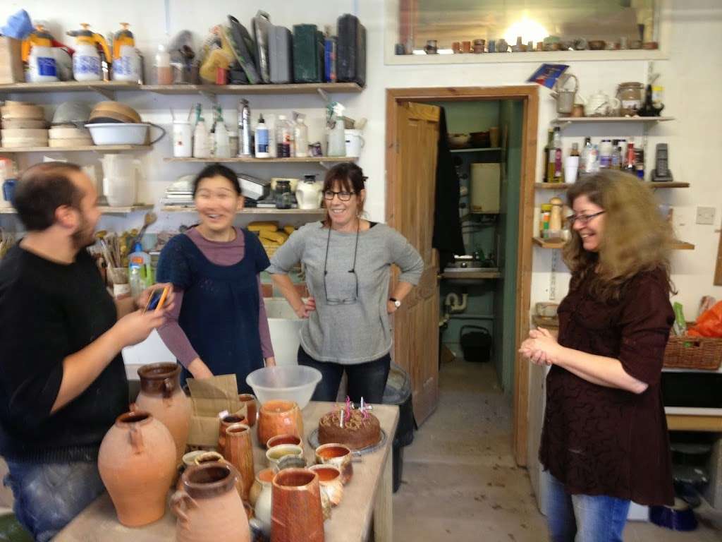 Maze Hill Pottery | The Old Ticket Office, Woodlands Park Rd, London SE10 9XE, UK | Phone: 020 8293 0048