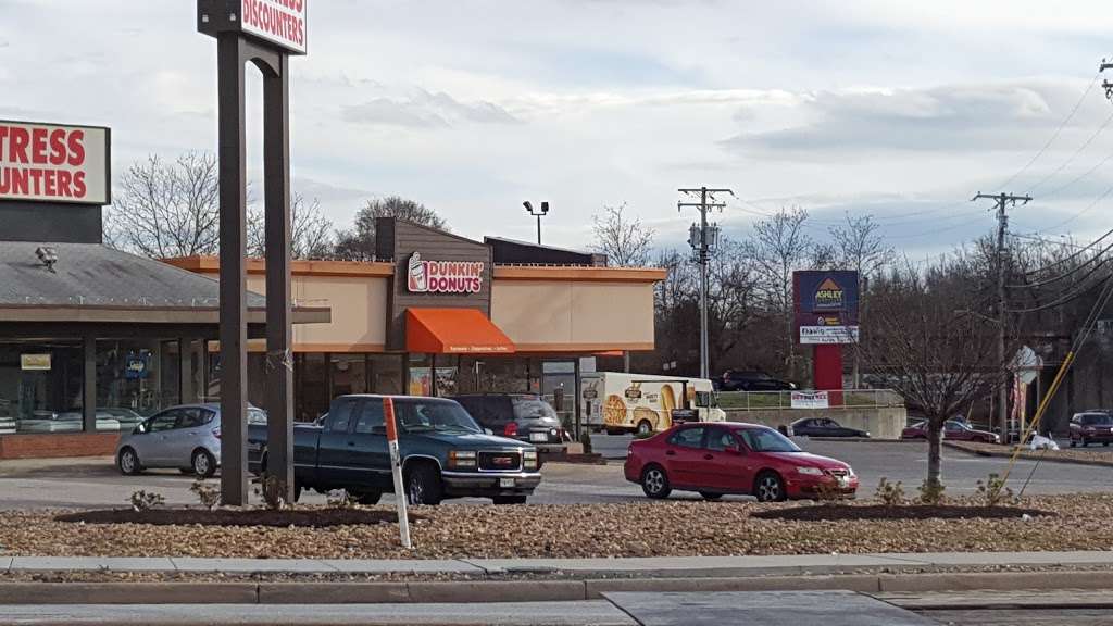 Dunkin Donuts | 8801 Pulaski Hwy, Baltimore, MD 21237, USA | Phone: (410) 574-4072