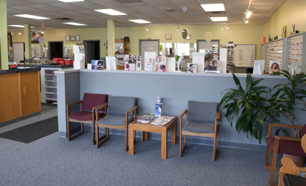 Troidl Optical | 665 Cleveland Dr, Cheektowaga, NY 14225, USA | Phone: (716) 836-4949