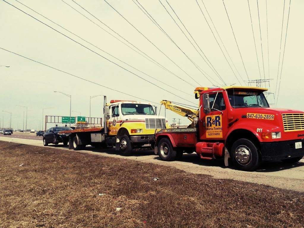 RR Huerta Towing | 240 Industrial Ln, Wheeling, IL 60090 | Phone: (847) 630-2859