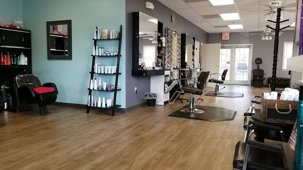 Your Style Hair Salon | 300 N High St Ext, Smyrna, DE 19977, USA | Phone: (302) 653-0031