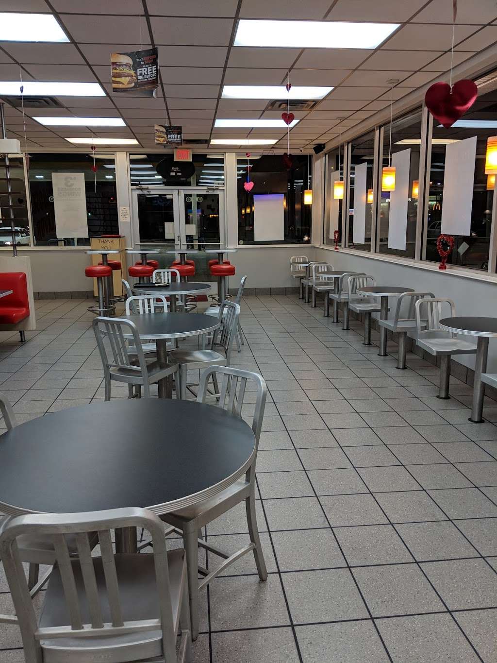 Checkers | 4919 North Sam Houston Pkwy W, Houston, TX 77086, USA | Phone: (832) 666-5000