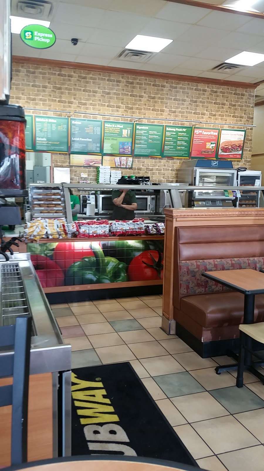 Subway Restaurants | 2120 E King St, Franklin, IN 46131, USA | Phone: (317) 668-3192