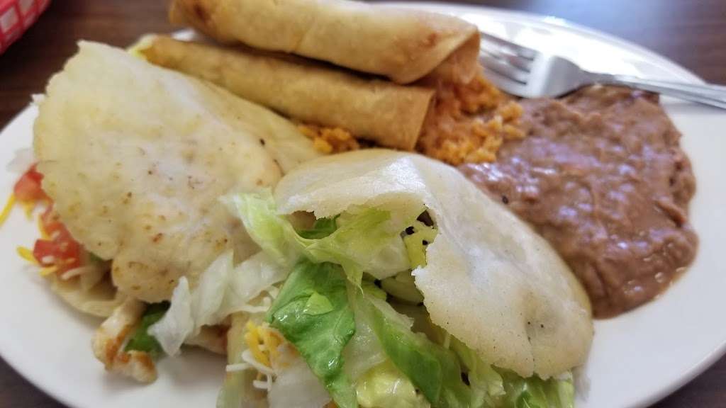 Sabor de Sanchez | 7664 Tezel Rd #101, San Antonio, TX 78250, USA | Phone: (210) 776-9862