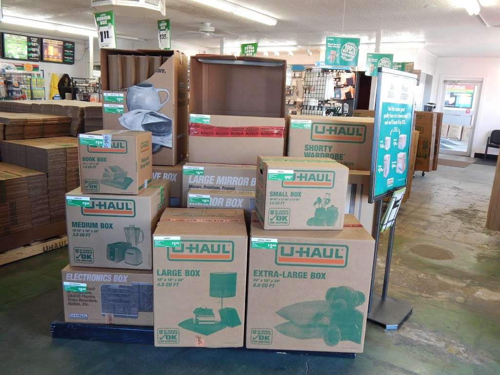 U-Haul Moving & Storage at Mesa Rd | 8801 Mesa Dr, Houston, TX 77028, USA | Phone: (713) 631-2344