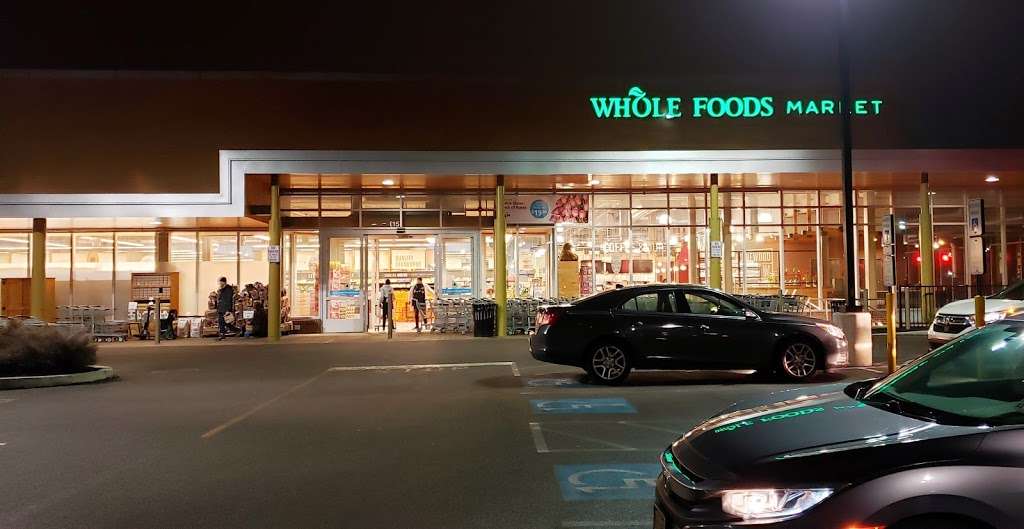 Whole Foods Market | 15 E Wynnewood Rd, Wynnewood, PA 19096, USA | Phone: (610) 896-3737