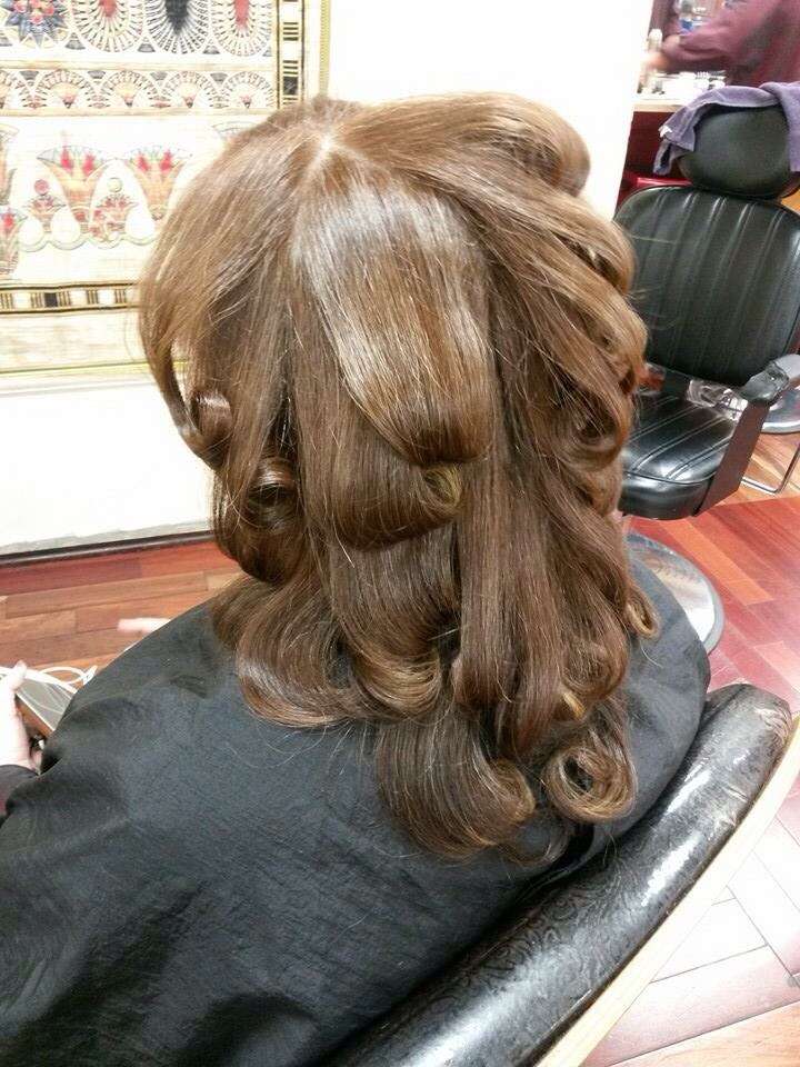 Menas Hair Design | 4287 167th St, Country Club Hills, IL 60478 | Phone: (708) 799-4065