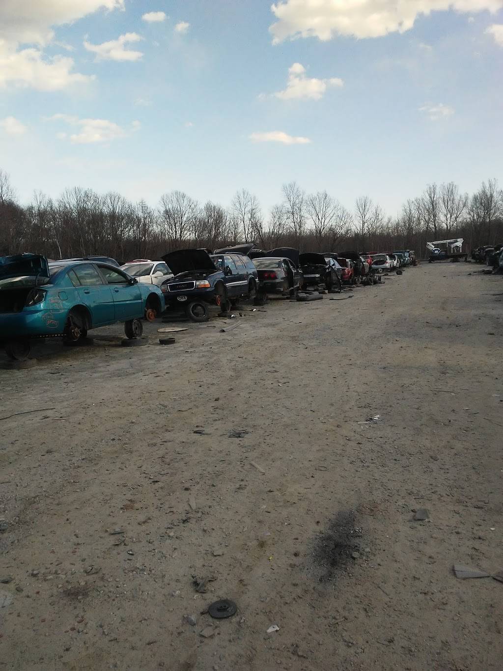 Pick-n-Pull Cash For Junk Cars | 30 Green Earth Ave, Johnston, RI 02919, USA | Phone: (401) 943-0683