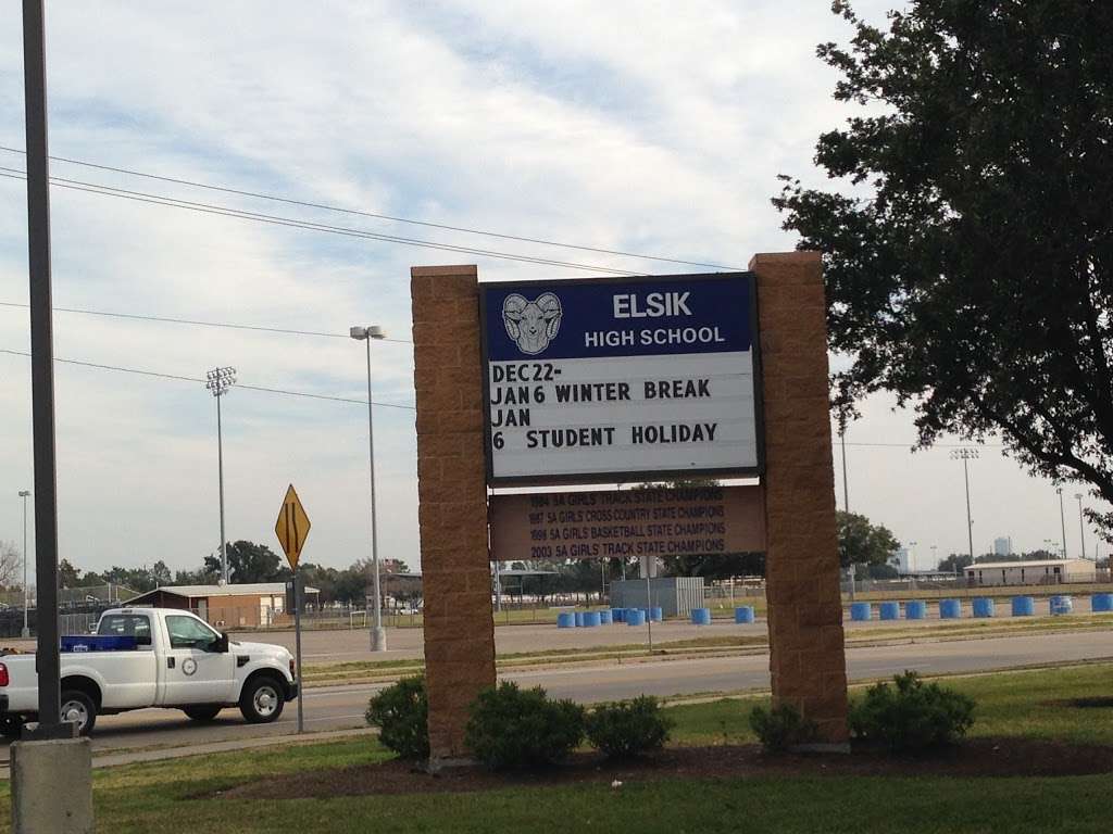 Elsik High School | 12601 High Star Dr, Houston, TX 77072, USA | Phone: (281) 988-3150